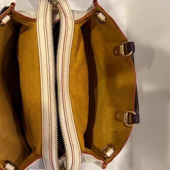 Coach 1941 Rogue 31 with Snakeskin Tea Rose this is NOT the 25 - Picture 9 of 15